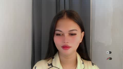 anaruru_ online show from August 6, 7:46 pm