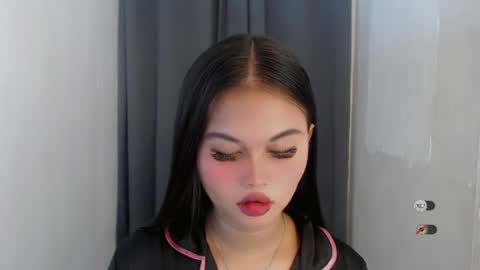 anaruru_ online show from August 9, 11:22 am
