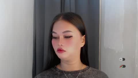 anaruru_ online show from August 11, 1:02 pm