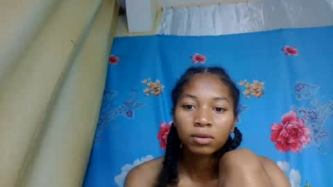 anathaliiie online show from August 15, 3:43 am