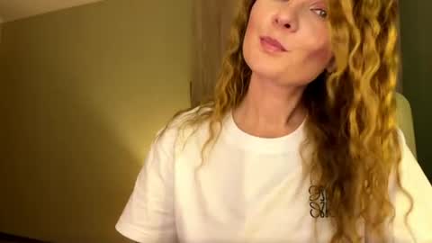 Ana online show from July 1, 10:44 pm