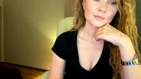 Ana online show from July 6, 11:08 pm