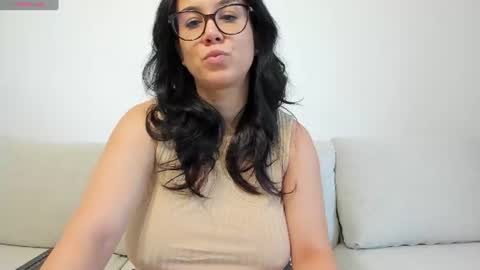 Andreea online show from August 11, 5:20 am