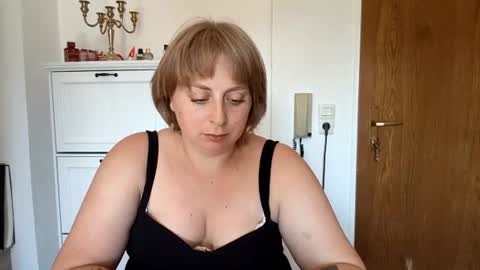 Andorphina online show from August 14, 11:03 am