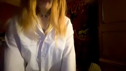 Emily online show from August 9, 6:31 pm