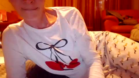 Andra online show from August 8, 4:51 pm