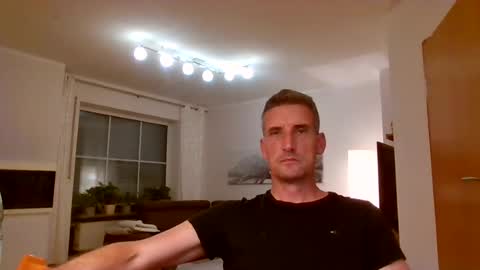 Name online show from August 7, 10:10 pm