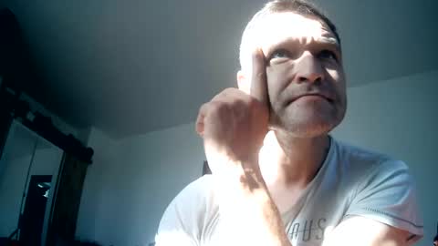 Andre online show from August 30, 7:08 am