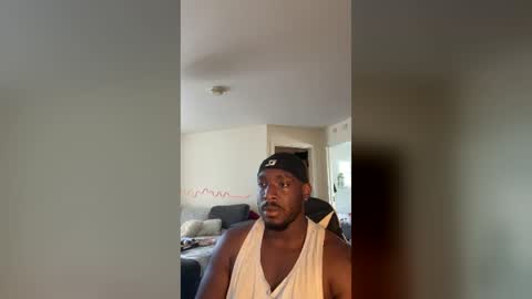 andre814303 online show from September 8, 12:45 pm