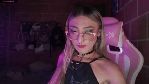 Andrea  online show from June 11, 1:01 am