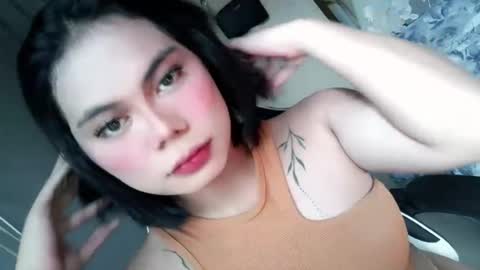 andrea_lovesyou online show from September 1, 6:25 am