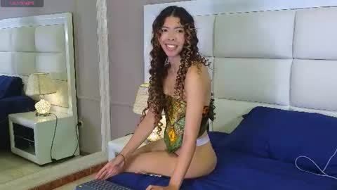 andrea milla online show from August 15, 3:38 pm