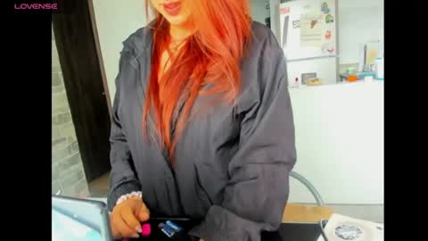 andrea_tasty_ofc online show from August 6, 8:08 pm