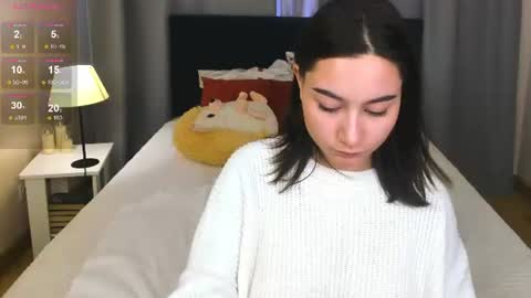 andreajohnsons online show from August 10, 4:25 am