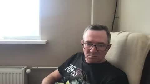 andreass60 online show from April 2, 8:33 am