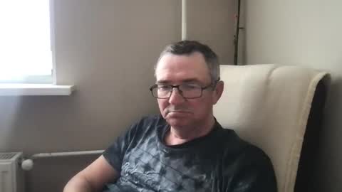 andreass60 online show from May 6, 11:56 am