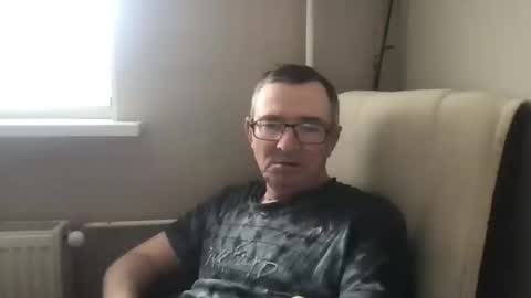 andreass60 online show from May 12, 12:38 pm