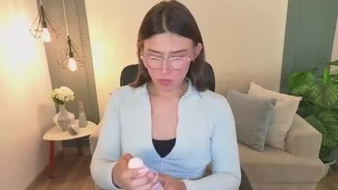andrecastaneda online show from August 10, 9:38 pm