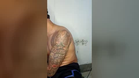 andreexcobar38 online show from August 12, 4:37 am