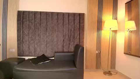 andres_stud online show from August 12, 10:50 am