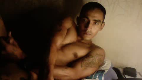 andresfmc1997 online show from July 13, 6:31 am