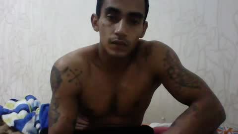 andresfmc1997 online show from August 1, 4:51 am