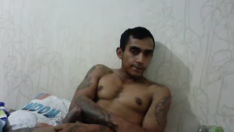 andresfmc1997 online show from August 3, 5:36 am
