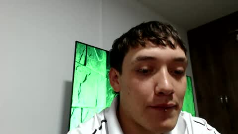 andreshot2026 online show from August 12, 6:38 am