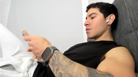Andres online show from July 19, 6:10 pm
