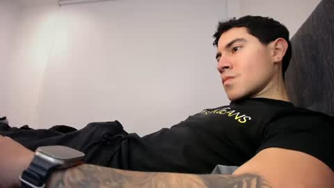 Andres online show from August 8, 3:50 am