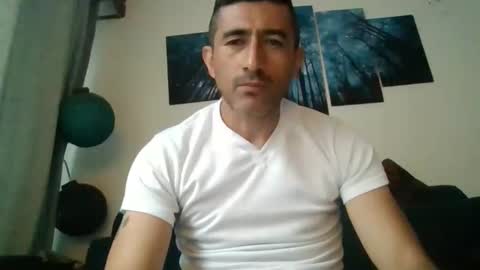 andrew973578 online show from March 22, 9:08 pm
