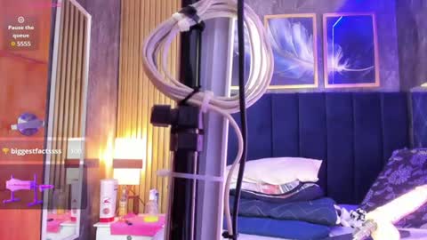 andrew_haalls online show from August 12, 12:46 am