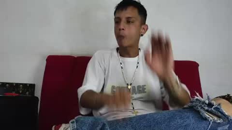 andrew online show from August 2, 3:24 am
