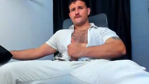 Andrew Diaz online show from July 13, 8:43 am