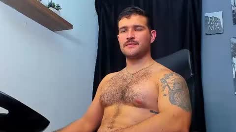 Andrew Diaz online show from July 24, 7:55 am