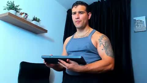 Andrew Diaz online show from August 5, 6:33 am