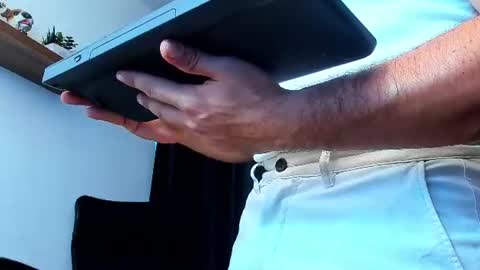 Andrew Diaz online show from August 7, 10:32 pm
