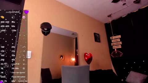 andrius_24 online show from July 10, 1:33 am