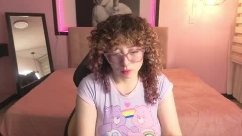androm3da_ online show from August 10, 7:26 pm