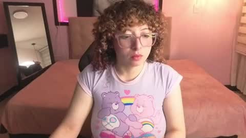 androm3da_ online show from August 10, 8:32 pm