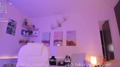 Victoria Senz  online show from July 27, 10:37 pm