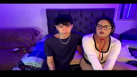 andy_emily online show from March 23, 5:01 am