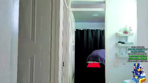 andy_gray01 online show from August 8, 6:41 pm