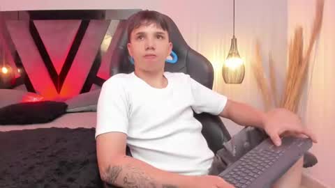 ANDY online show from August 5, 7:50 am