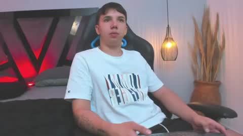 ANDY online show from August 11, 2:08 pm