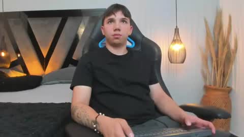 ANDY online show from August 12, 7:33 am