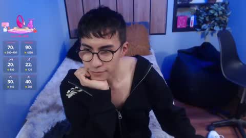 Andy online show from August 6, 1:26 am