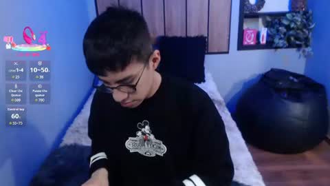 Andy online show from August 7, 8:09 pm