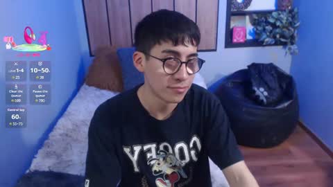 Andy online show from August 10, 9:16 pm