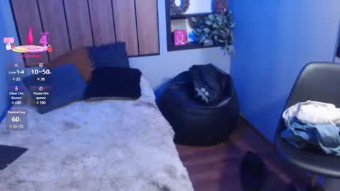 Andy online show from August 11, 2:46 am